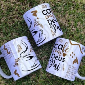 caneca de porcelana 325ml, café com Deus Pai